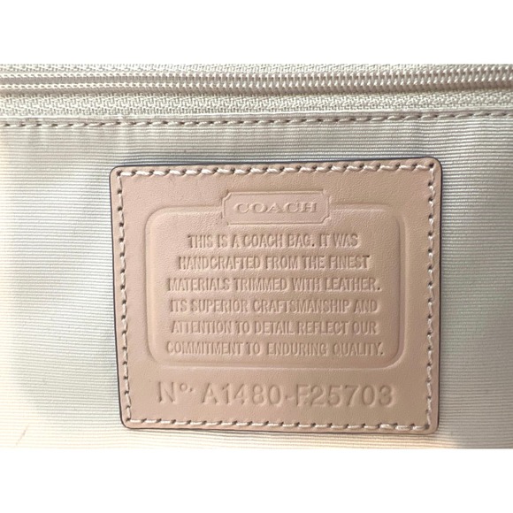 Sale !! Hot Pink Coach Peyton Embossed Leather Tote Bag - Picture 6 of 12